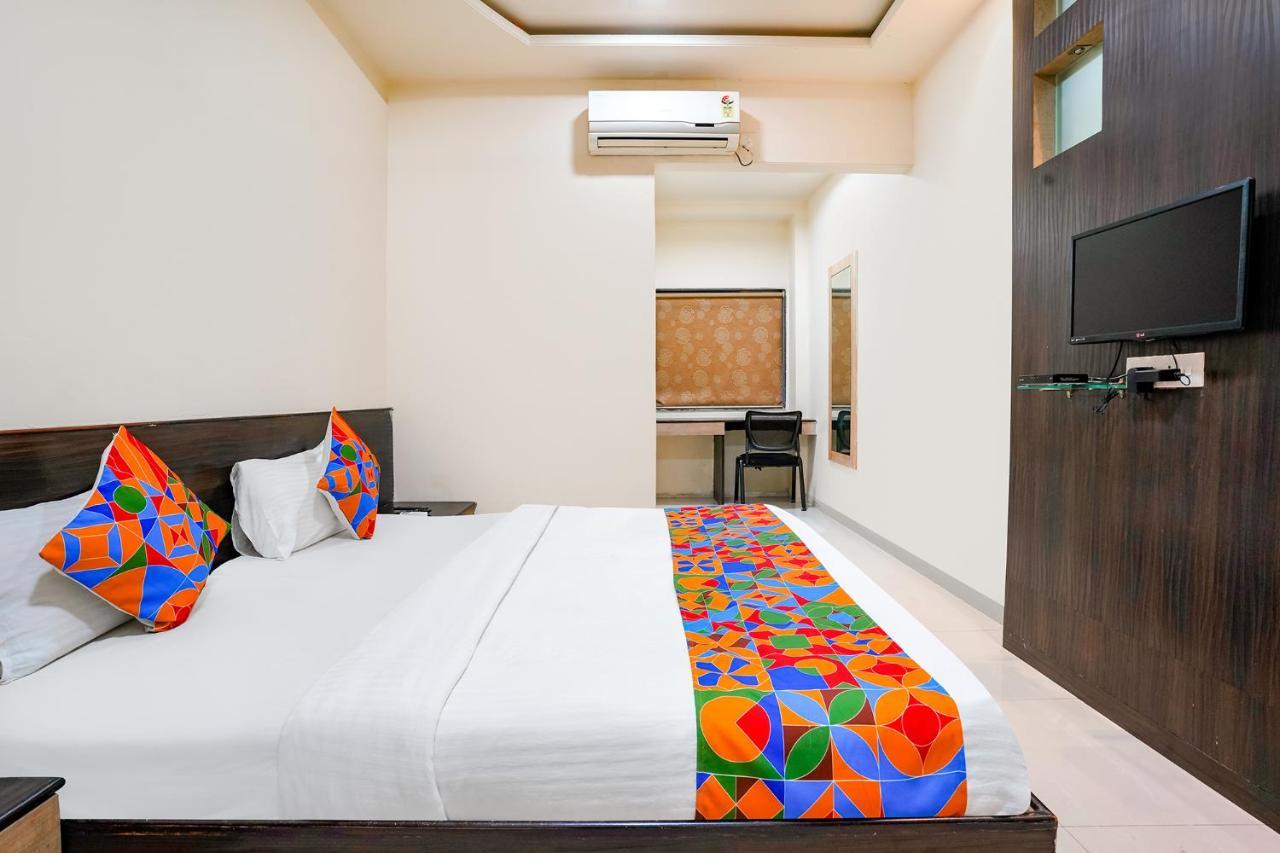 Fabhotel Regent Inn - Nr Skywalk Bridge Pimpri-Chinchwad Exterior photo