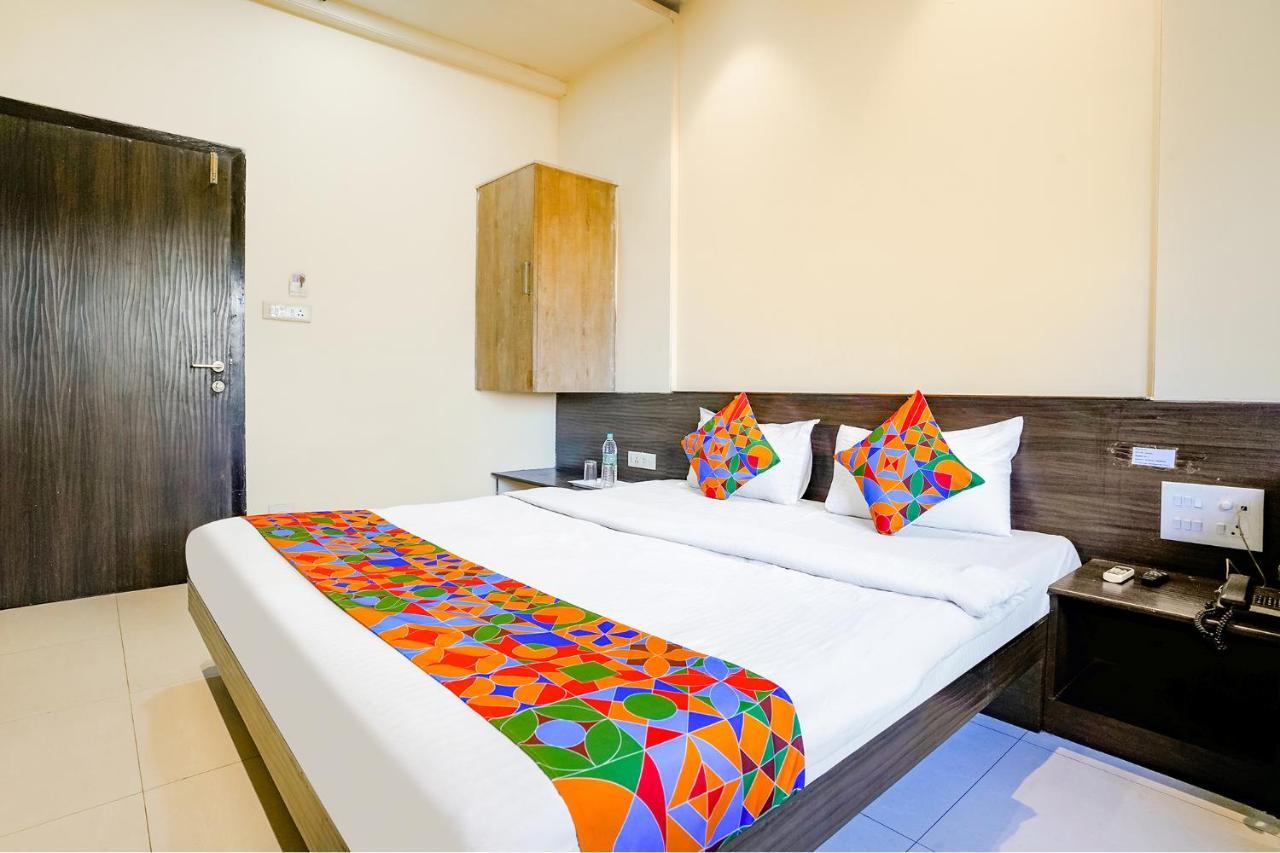 Fabhotel Regent Inn - Nr Skywalk Bridge Pimpri-Chinchwad Exterior photo