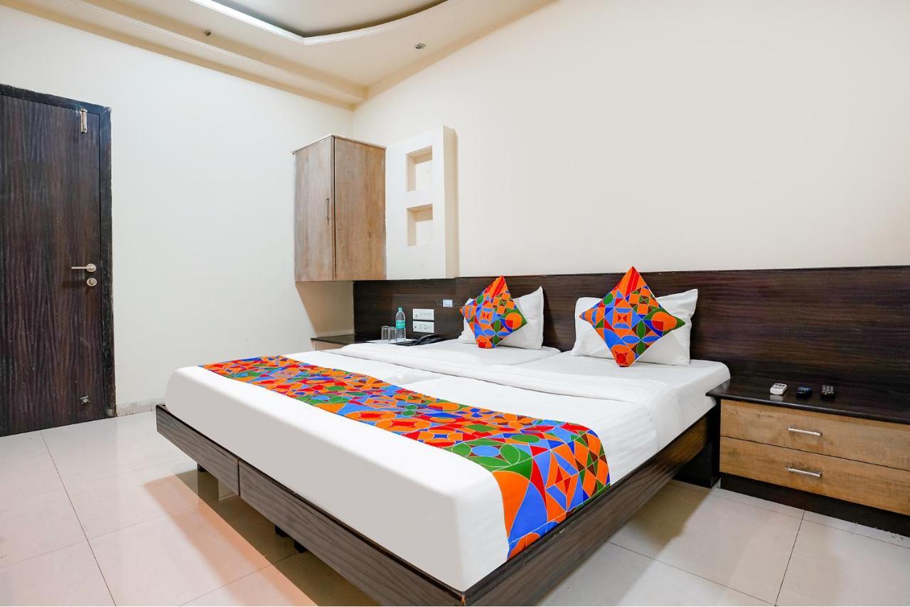 Fabhotel Regent Inn - Nr Skywalk Bridge Pimpri-Chinchwad Exterior photo