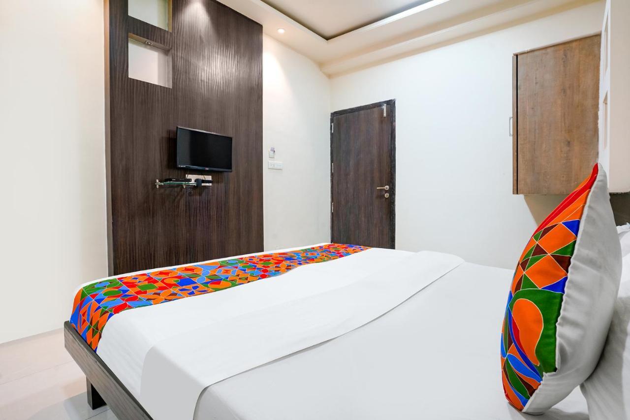 Fabhotel Regent Inn - Nr Skywalk Bridge Pimpri-Chinchwad Exterior photo